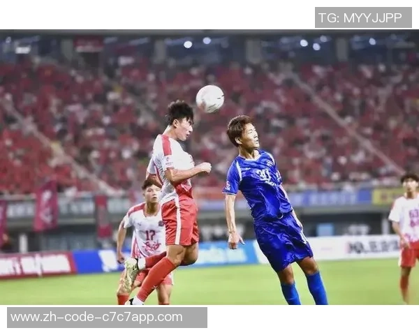 足球盛宴即将开启日本赛场激情四溢球迷齐聚共庆精彩赛事