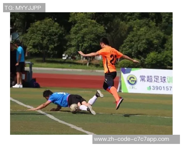 青枫足球：携手共进，打造青少年足球梦想的摇篮与未来