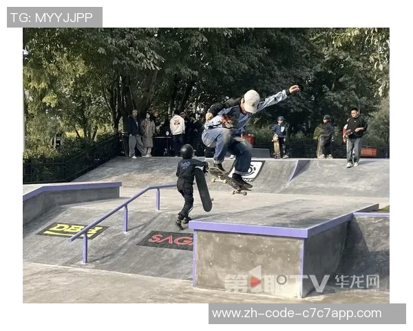 重庆滑板队的包夹战术解析与滑板文化的深度探讨